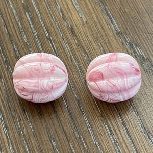 Vintage Clip On Earrings Pink White Ribbed Marbled Plastic Round Costume Fashion